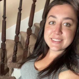 Meet your Posher, Courtney